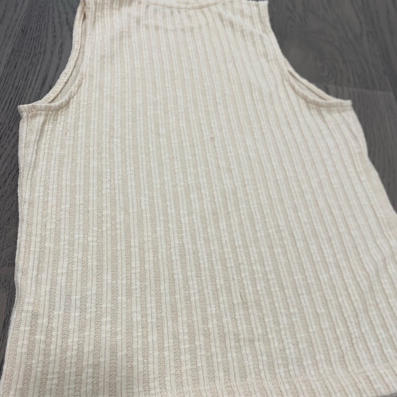 Dynamite Cream Ribbed Sleeveless Knit Tank Top Basic Layering Shirt Size Large - Picture 6 of 7